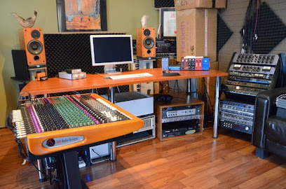 Soundhole Studio