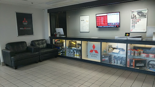 Mitsubishi Dealer «Auto Gallery Mitsubishi - Corona», reviews and photos, 2550 Wardlow Rd, Corona, CA 92882, USA