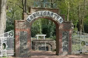 Gedenkstätte Kreuzgarten image