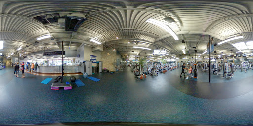 Gym «Zone Health and Fitness», reviews and photos, 524 S Pine Ave, Ocala, FL 34471, USA