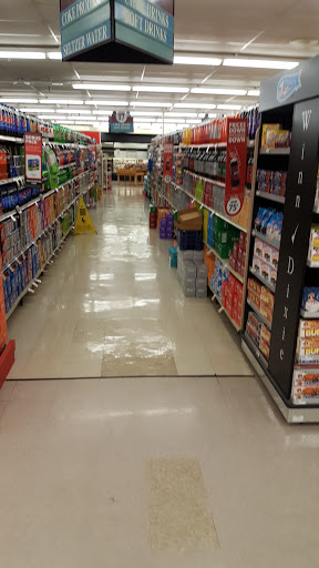 Grocery Store «Winn-Dixie», reviews and photos, 1850 N Tamiami Trail, North Fort Myers, FL 33903, USA