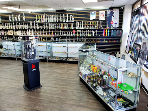 Vaporizer Store «HoneyComb HideOut Smoke Shop», reviews and photos, 467 E Plumb Ln, Reno, NV 89502, USA