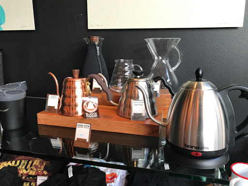 Coffee Shop «Intelligentsia Coffee Wicker Park Coffeebar», reviews and photos, 1609 W Division St, Chicago, IL 60622, USA