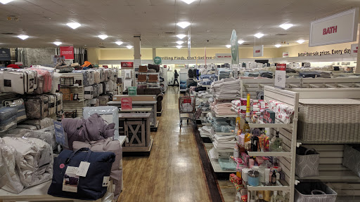 Department Store «HomeGoods», reviews and photos, 1444 E Golf Rd, Schaumburg, IL 60173, USA