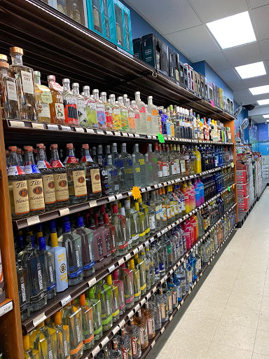 Liquor Store «Morrissey Boulevard Wines & Liquors», reviews and photos, 711 William T Morrissey Blvd, Dorchester, MA 02122, USA