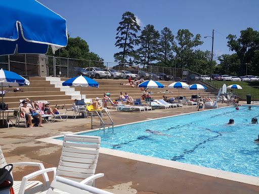 Community Center «Bon Air Community Association», reviews and photos, 8725 Quaker Ln, Richmond, VA 23235, USA