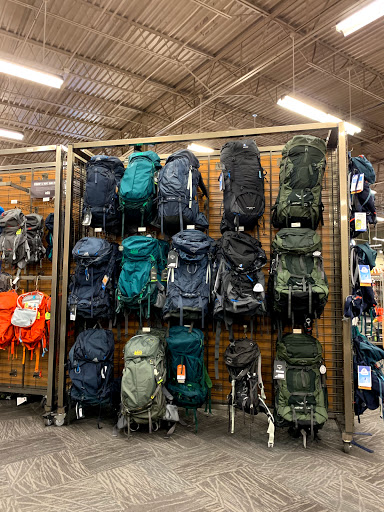 Camping Store «REI», reviews and photos, 1165 Perimeter Center W #200, Atlanta, GA 30338, USA