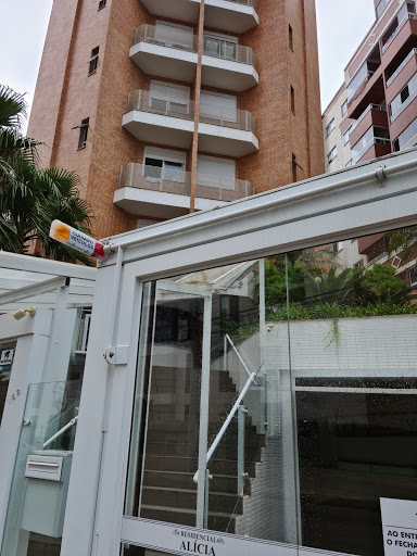 Logo da empresa - Albatroz Imóveis