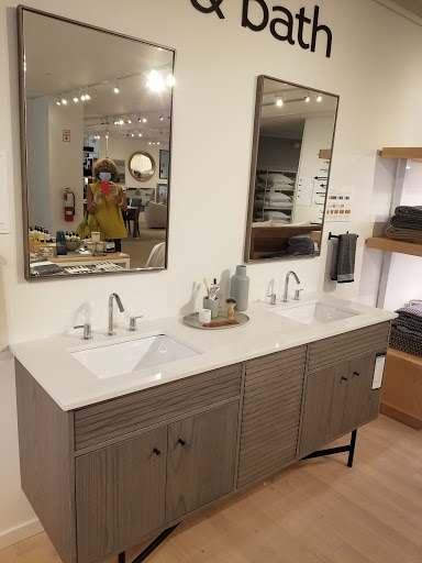 Furniture Store «Room & Board», reviews and photos, 375 Newbury St, Boston, MA 02115, USA