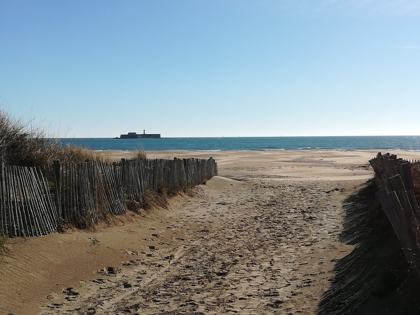 Foto de Praia de Richelieu - recomendado para viajantes em família com crianças