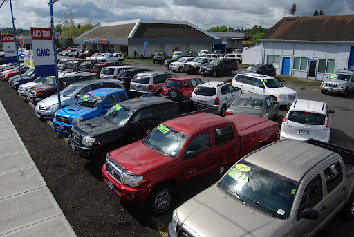 Car Dealer «Auto Town Buick GMC», reviews and photos, 19495 SE McLoughlin Blvd, Gladstone, OR 97027, USA