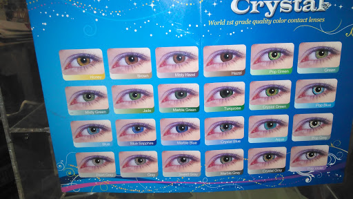 Sporting Goods Store «Deportes Y Mas», reviews and photos, 1517 SE 6th Ave, Topeka, KS 66607, USA