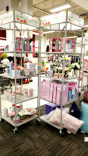 Clothing Store «Burlington Coat Factory», reviews and photos, 3333 N State Rd 7, Lauderdale Lakes, FL 33319, USA