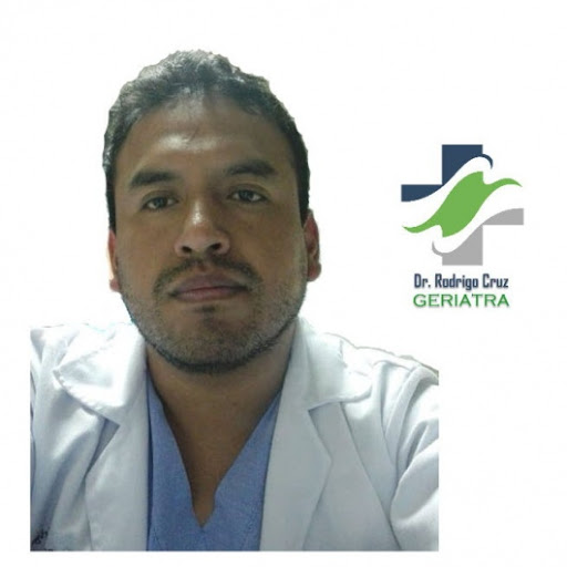 Dr. Rodrigo Cruz Chagua, Geriatra
