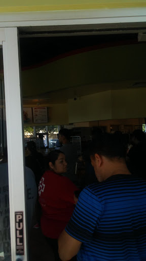 Bakery «Krispy Kreme Doughnuts», reviews and photos, 2600 S Cooper St, Arlington, TX 76015, USA