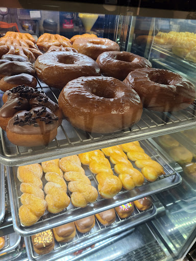 Donut Shop «Factory Donuts», reviews and photos, 12505 NE 144th St, Kirkland, WA 98034, USA