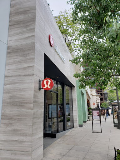 Sportswear Store «lululemon», reviews and photos, 710 Americana Way, Glendale, CA 91210, USA