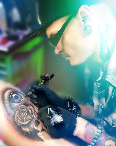 Tattoo Shop «2Xtremes», reviews and photos, 8141 Bruton Rd, Dallas, TX 75217, USA