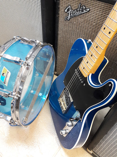 Pawn Shop «Parkway Jewelry and Loan Pawn Shop», reviews and photos, 4006 W Plano Pkwy, Plano, TX 75093, USA