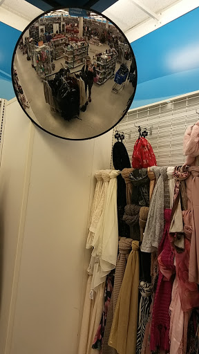 Clothing Store «Ross Dress for Less», reviews and photos, 1299 Colusa Ave, Yuba City, CA 95991, USA