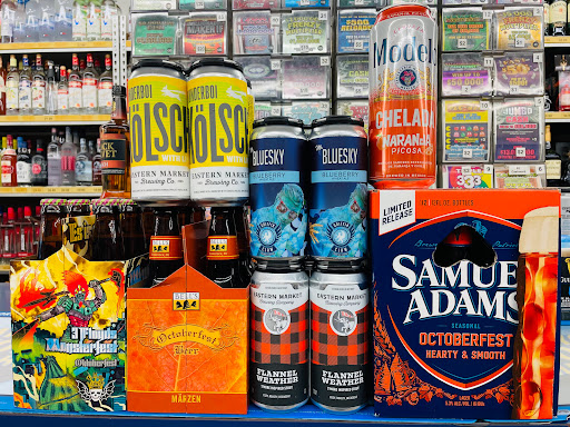 Liquor Store «Main Street Liquor», reviews and photos, 243 E 14 Mile Rd, Clawson, MI 48017, USA