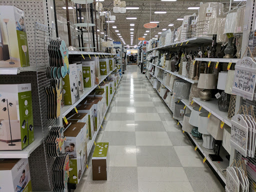 Grocery Store «Meijer», reviews and photos, 1355 N Lexington-Springmill Rd, Mansfield, OH 44906, USA