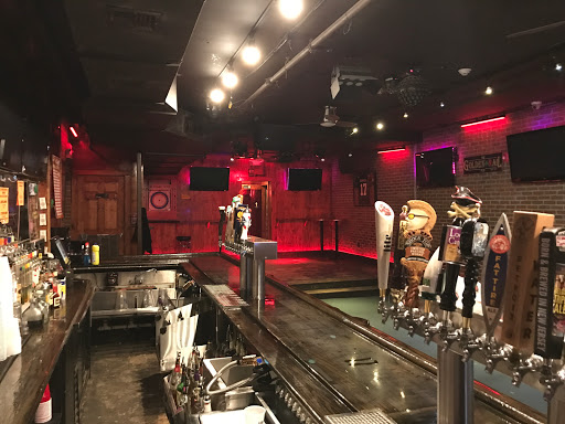 Bar & Grill «Golden Rail Pub», reviews and photos, 66 Easton Ave, New Brunswick, NJ 08901, USA