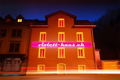 Violett Haus - Erotik im Aargau