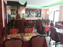 Atmosphère du Restaurant Tan Dat à Saint-Astier - n°4