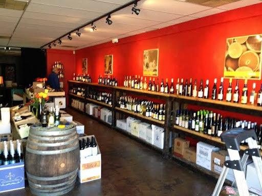 Wine Store «Birmingham Wine», reviews and photos, 588 N Old Woodward Ave, Birmingham, MI 48009, USA