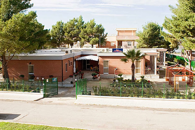 Photo hôtels Albergo L'Approdo 71010 Lesina