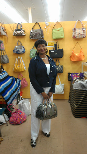 Shopping Mall «Southern Plaza Shopping Center», reviews and photos, 4200 S East St, Indianapolis, IN 46227, USA