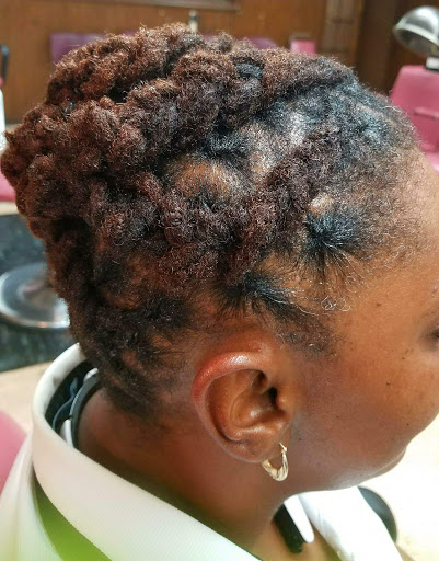 Beauty Salon «New Concepts Beauty & Barber», reviews and photos, 10519 W Main St, Belleville, IL 62223, USA