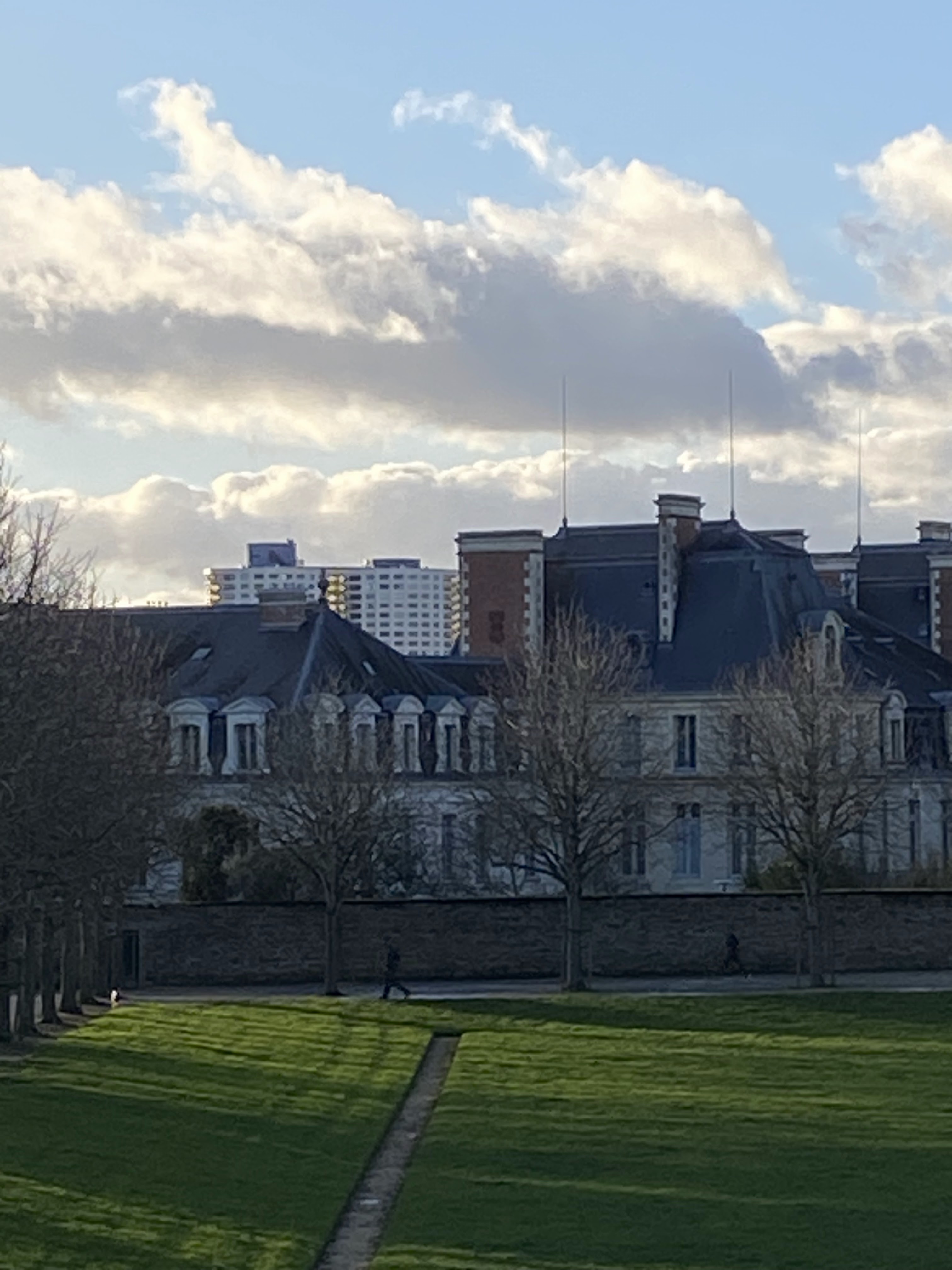 Photo n° 48 de l'avis de Bienvenu.n fait le 11/01/2024 à 04:20