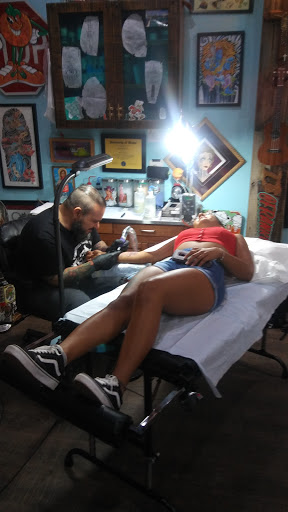 Tattoo Shop «Vatican Tattoo Studio Delray», reviews and photos, 325 NE 2nd Ave #103, Delray Beach, FL 33444, USA
