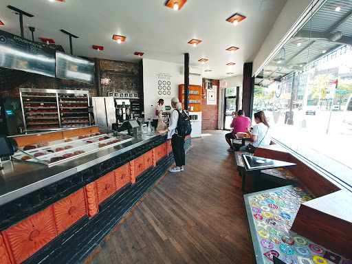 Donut Shop «Doughnut Plant», reviews and photos, 245 Flatbush Ave, Brooklyn, NY 11217, USA