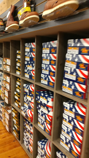 Western Apparel Store «The Fort - Nebraska City», reviews and photos, 903 Central Ave, Nebraska City, NE 68410, USA