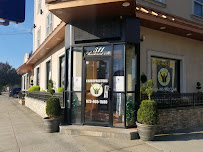 Vida Chiropractic - Photo 4 - Car repair in Newark, NJ, Staten Island