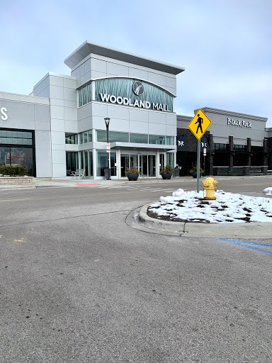 Shopping Mall «Woodland Mall», reviews and photos, 3195 28th St SE, Grand Rapids, MI 49512, USA
