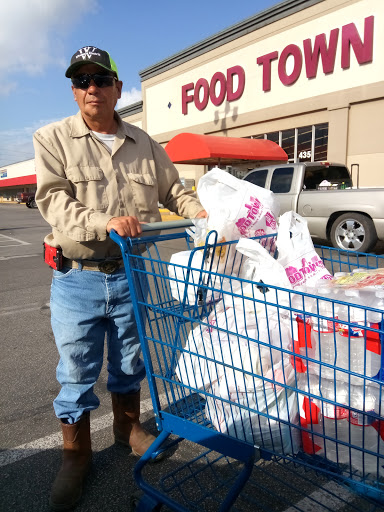 Grocery Store «Food Town #214», reviews and photos, 435 Sheldon Rd, Channelview, TX 77530, USA