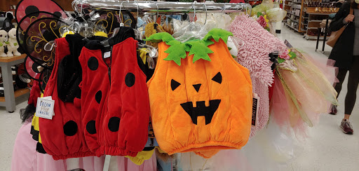 Department Store «T.J. Maxx», reviews and photos, 1850 Rio Hill Center, Charlottesville, VA 22901, USA