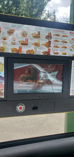 Sonic Drive-In image 4