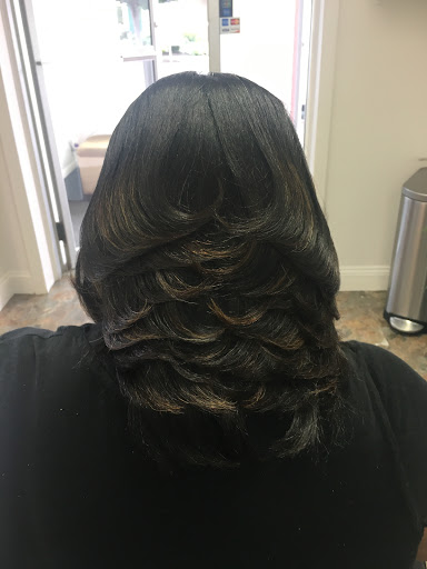 Hair Salon «Ada Dominican Hair Salon», reviews and photos, 208 W Bel Air Ave, Aberdeen, MD 21001, USA