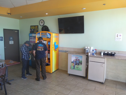 Donut Shop «Miss Donut & Bakery», reviews and photos, 2200 Harbor Blvd, Costa Mesa, CA 92627, USA