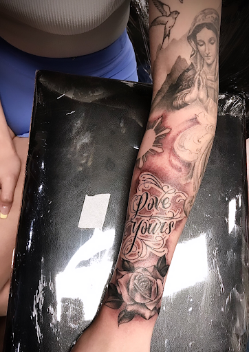 Tattoo Shop «Lyfestyle Ink», reviews and photos, 1923 S El Camino Real, San Mateo, CA 94403, USA