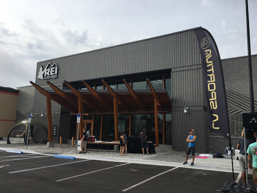 Camping Store «REI», reviews and photos, 430 N Orlando Ave, Winter Park, FL 32789, USA