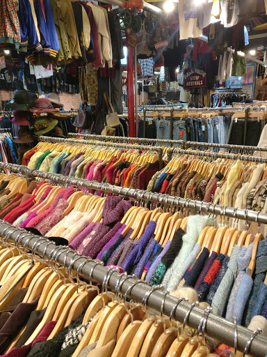Vintage Clothing Store «10 ft Single by Stella Dallas», reviews and photos, 285 N 6th St, Brooklyn, NY 11211, USA