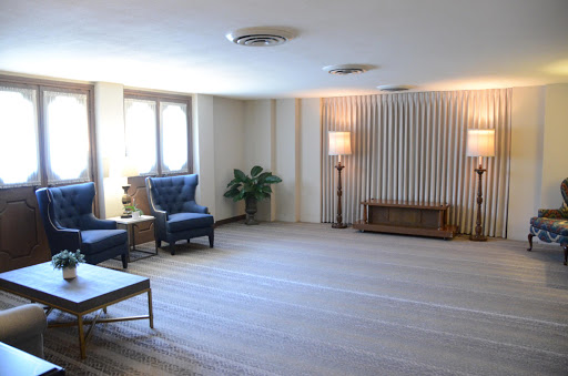 Funeral Home «Ryan-Parke Funeral Home», reviews and photos, 120 S Northwest Hwy, Park Ridge, IL 60068, USA