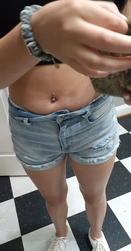 Tattoo Shop «Cherry Bomb Tattoo», reviews and photos, 301 N Queen St, Martinsburg, WV 25401, USA