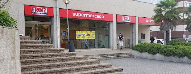 loja de Supermercados Froiz Arcozelo